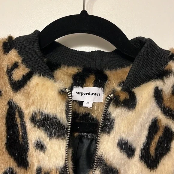 NWOT Superdown bomber jacket - Picture 6 of 7